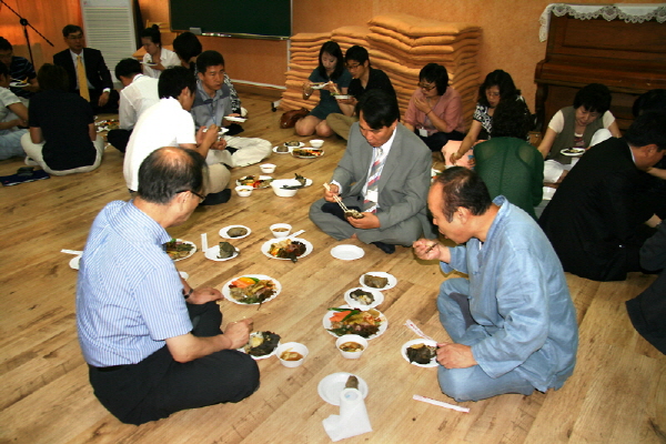 점심식사 - 참석자 모두 즐거운 점심식사